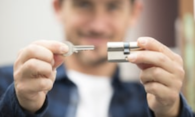 Key extraction lock lockout