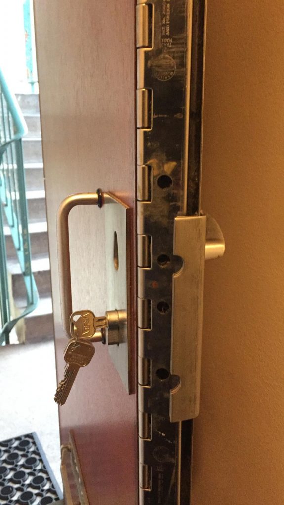 emergency-lock-repair